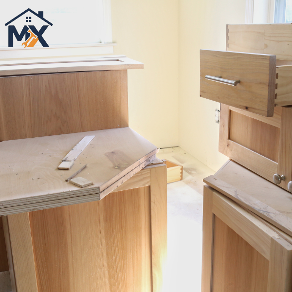 Tại sao mối mọt tấn công tủ gỗ và cách nhận biết sớm dấu hiệu